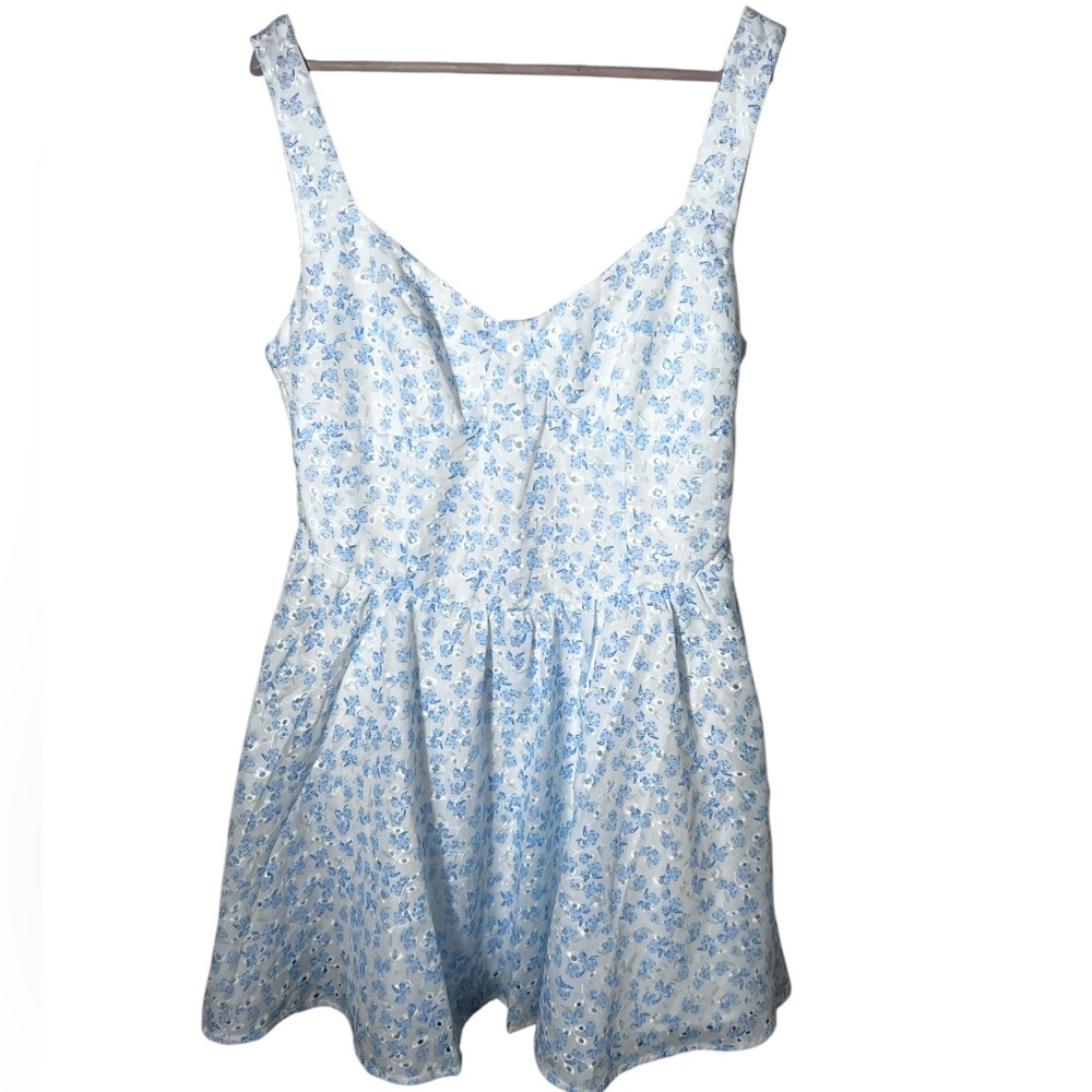 Princess Polly  Women's Floral Blue &White Mini Dress  Size 8